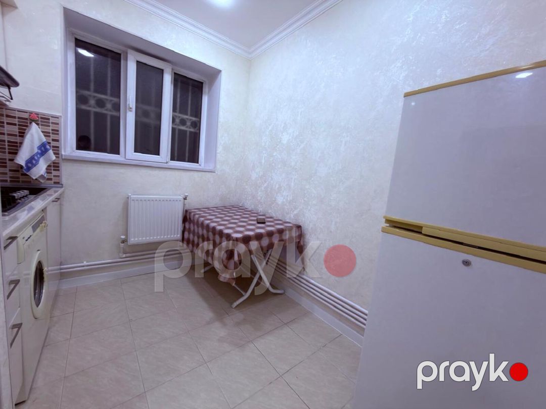 İcarəyə verilir 1 otaqlı köhnə tikili 48 m² — Mənzil, Bakı (5)