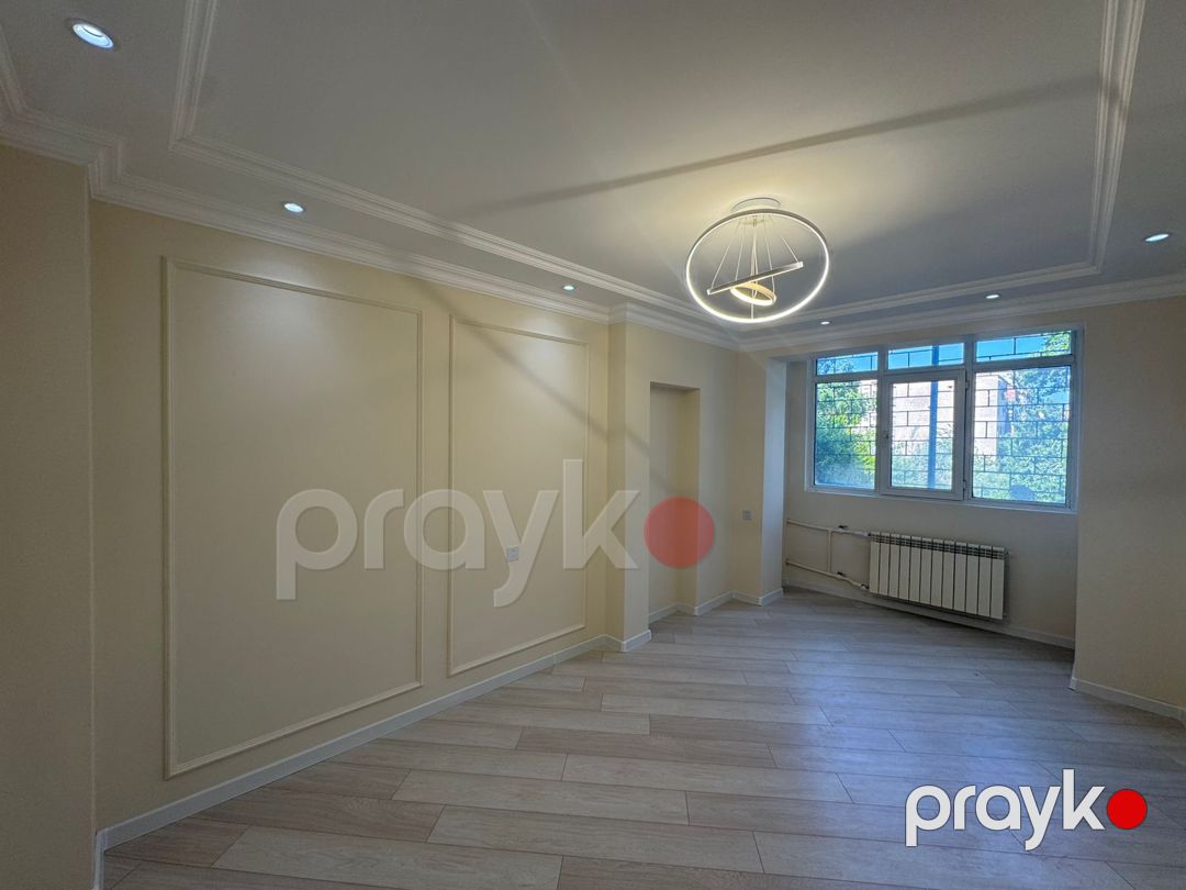 Satılır 4 otaqlı köhnə tikili 105 m² — Mənzil, Bakı (6)
