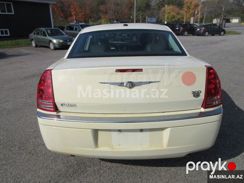 Chrysler 300 cc, 2011 il — Minik avtomobili icarəsi, Bakı (6)