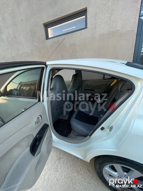 Nissan Sunny, 2013 il — Avtomobillər, Bakı (4)