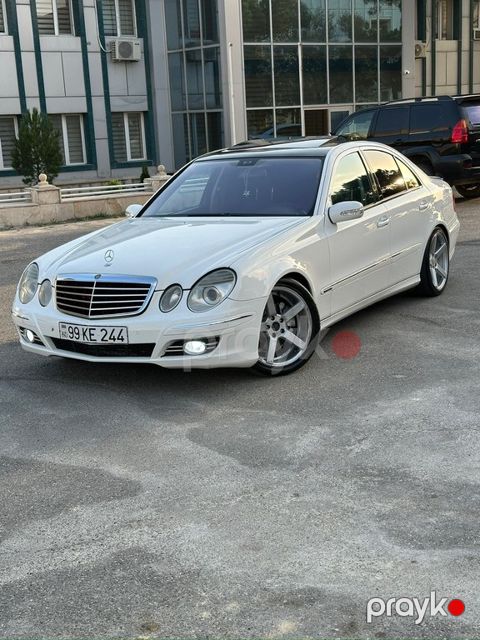 Mercedes E 240, 2.6 L, 2005 il, 320 000 km — Bakı