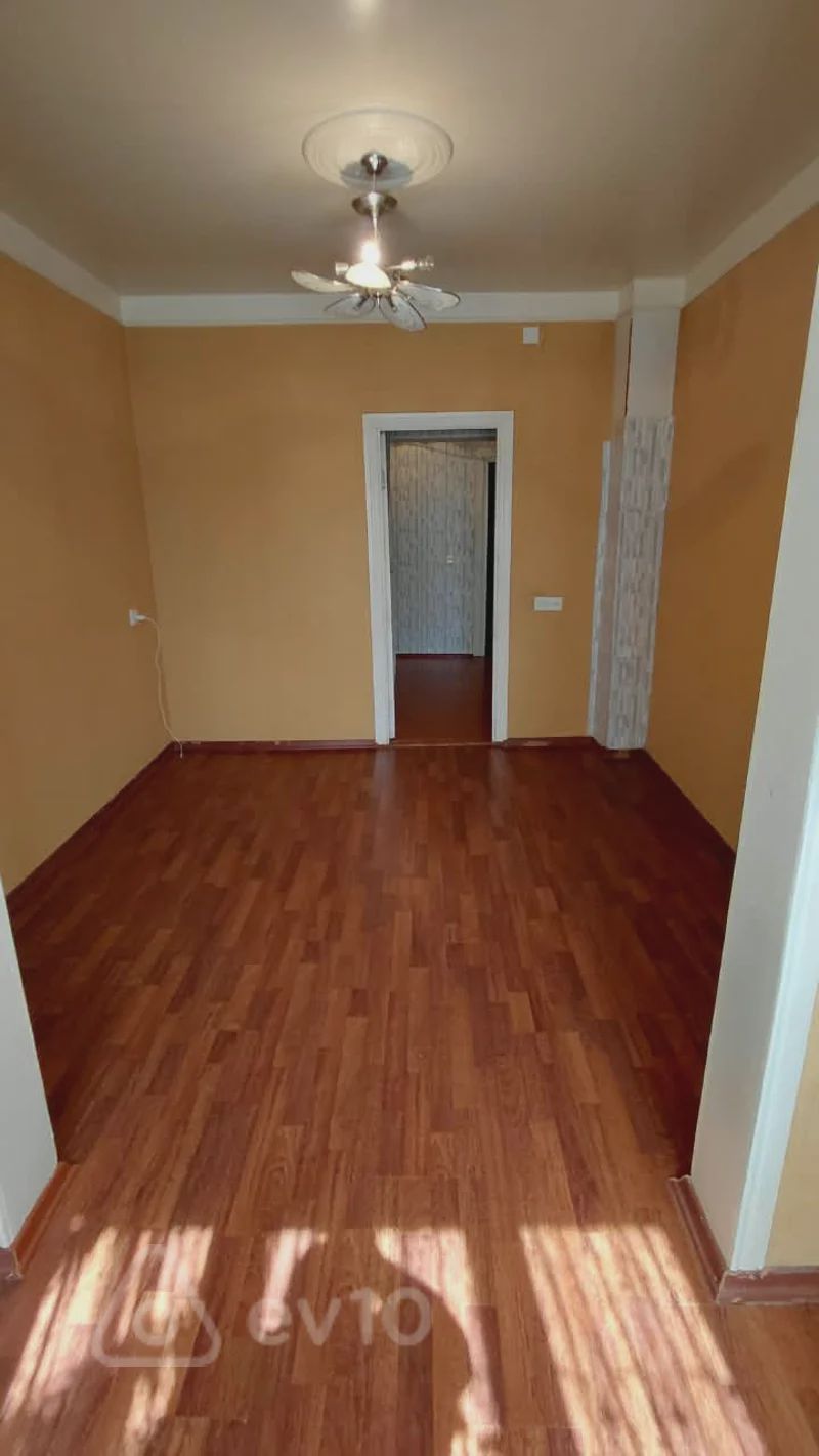 For rent: 3-room apartment (old building), 65 m² — Mənzil, Bakı (3)
