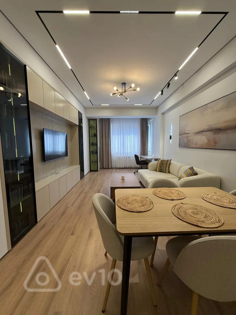 2 otaqlı mənzil, 67 m², Xəqani Rüstəmov küçəsi — Mənzil, Bakı (2)