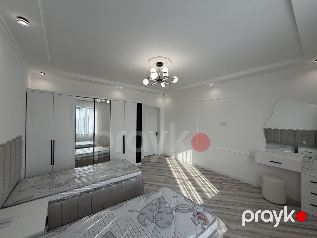 Satılır 4 otaqlı həyət evi/bağ evi 200 m² — Ev, villa, Bakı (9)