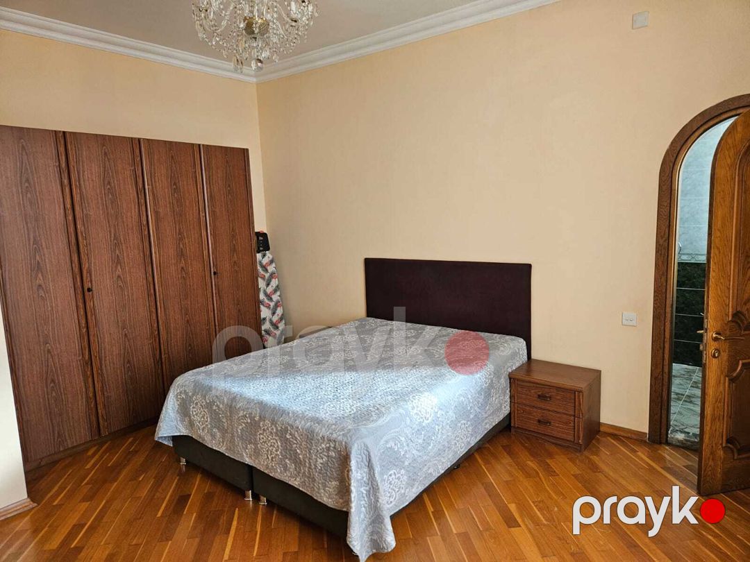 İcarəyə verilir 3 otaqlı köhnə tikili 150 m² — Mənzil, Bakı (7)