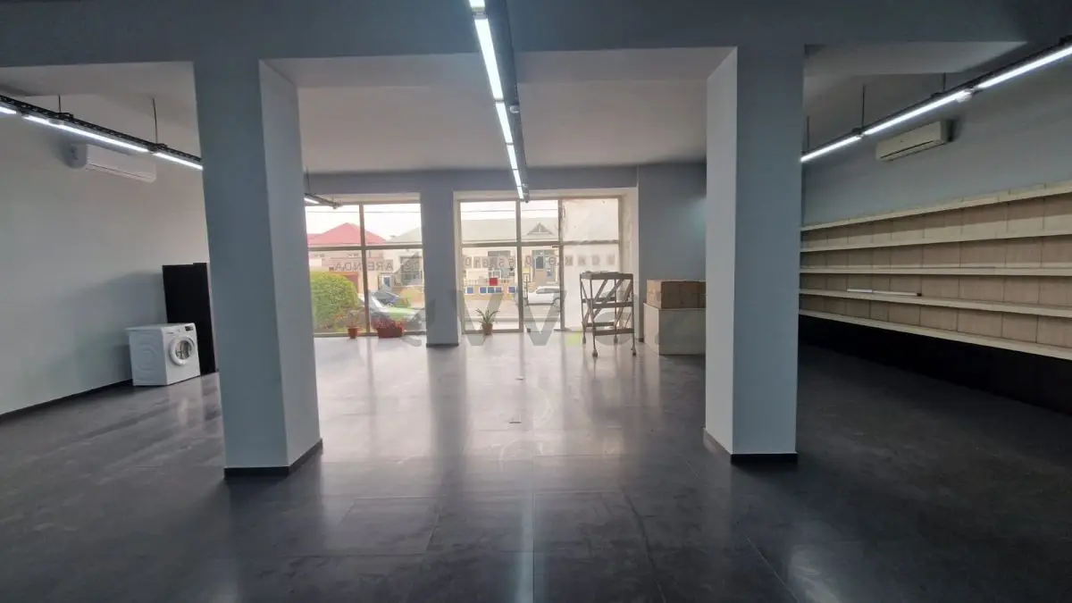 250 m² Obyekt / Ofis Kirayə, Badamdar qəs., Səbail, Bakı — Bakı
