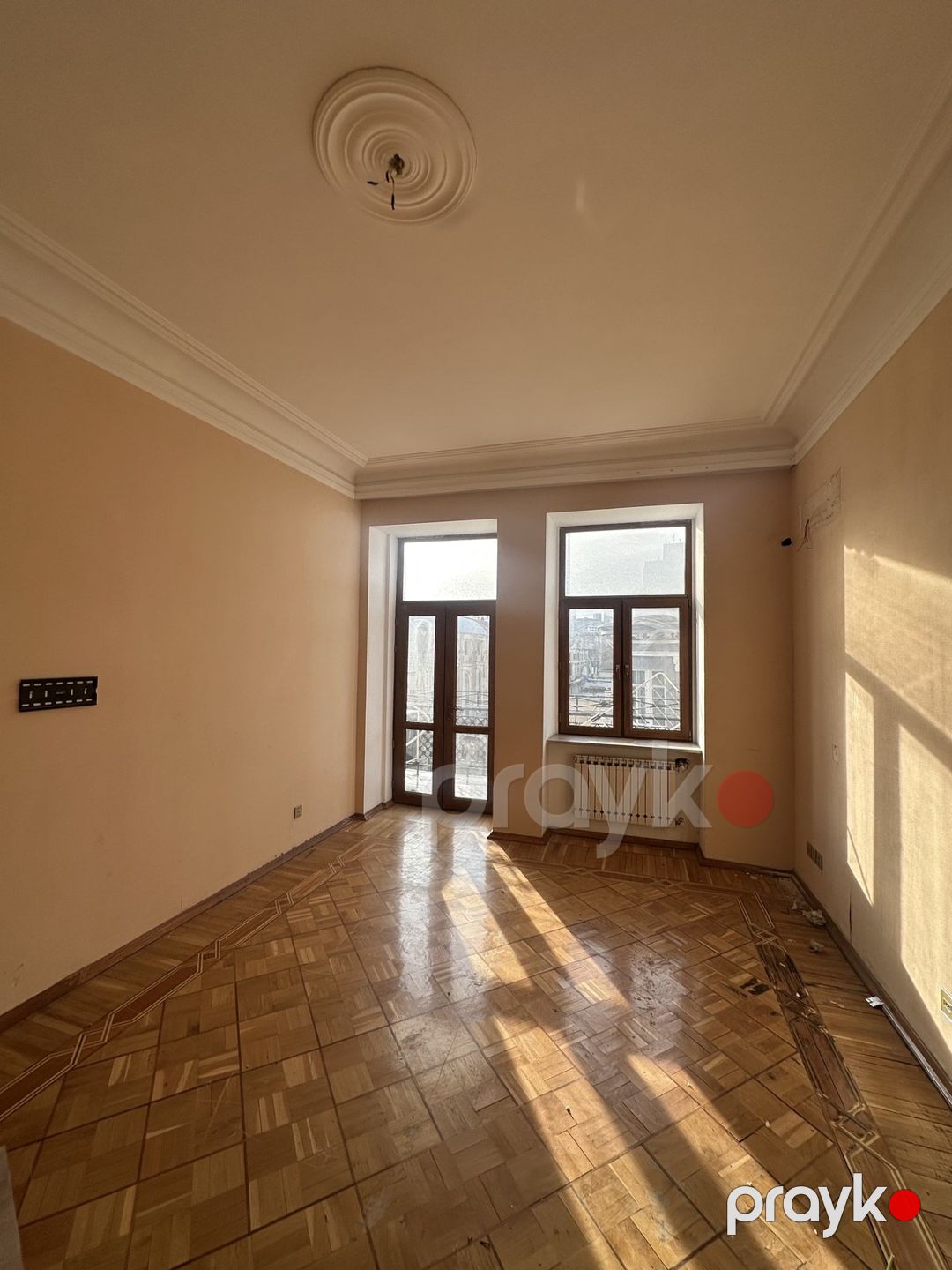 Satılır 6 otaqlı köhnə tikili 320 m² — Mənzil, Bakı (8)