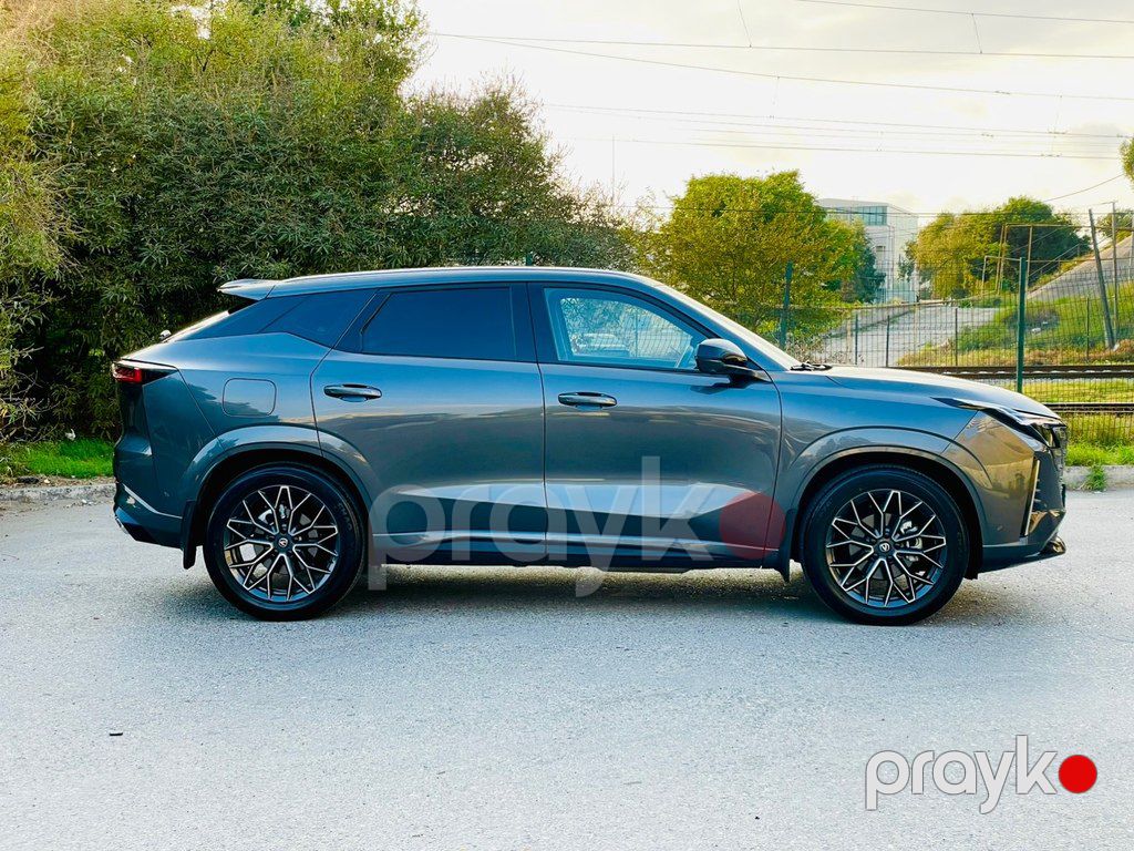 Changan Uni-Z, 1.5 L, 18.4 kWh, 2025 il, 10 500 km — Avtomobillər, Bakı (3)
