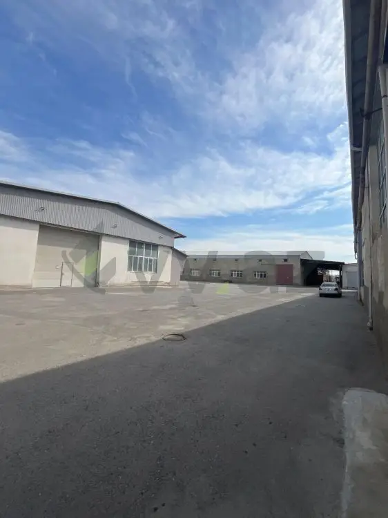 1000 m² Obyekt / Ofis Kirayə, Binəqədi qəs., Binəqədi, Bakı — Bakı