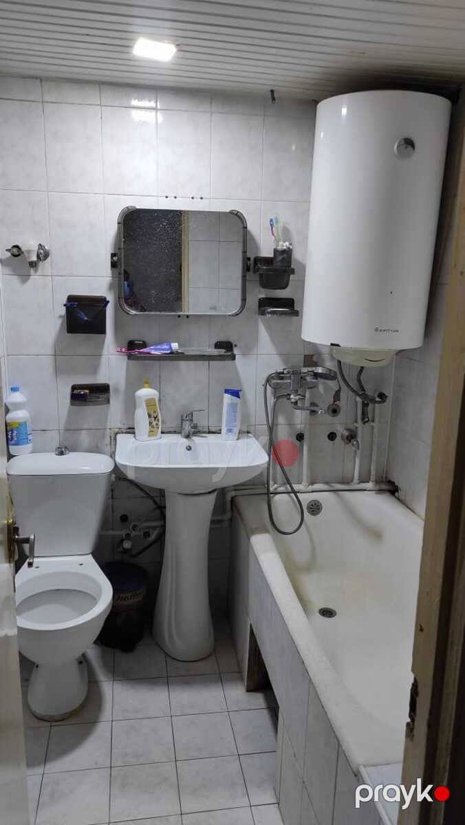 İcarəyə verilir 2 otaqlı köhnə tikili 50 m² — Mənzil, Bakı (5)