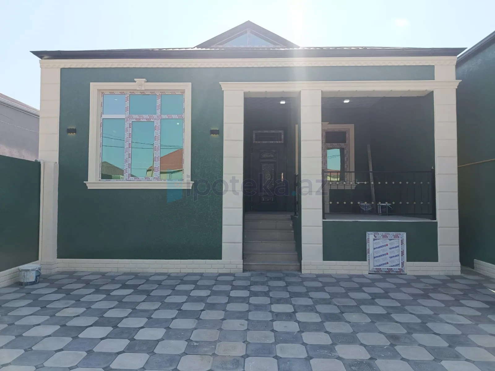 Satılır: 3 Otaq, Evlər/Villalar, Abşeron r., Saray q., 90.00 m² — Abşeron
