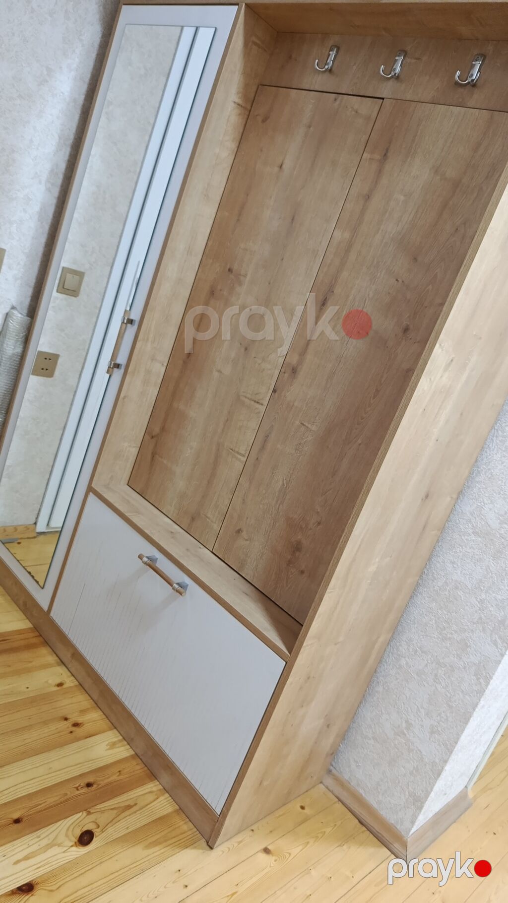İşlənmiş, 3 qapılı, Güzgülü, Açılan, Düz dolab — Xol üçün, Saray (5)