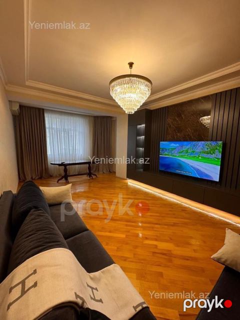 Satılır 3 otaqlı Bina evi menzil (Yeni tikili), 146 m², Nərimanov rayonu — Bakı