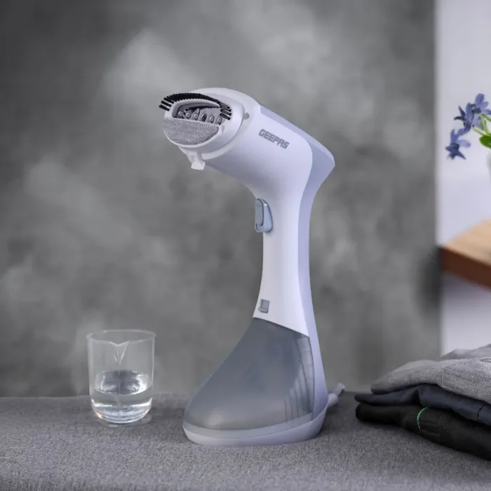 Geepas GGS25043-GR Şaquli Buxarlı Ütü — Ev texnikası, Bakı (2)
