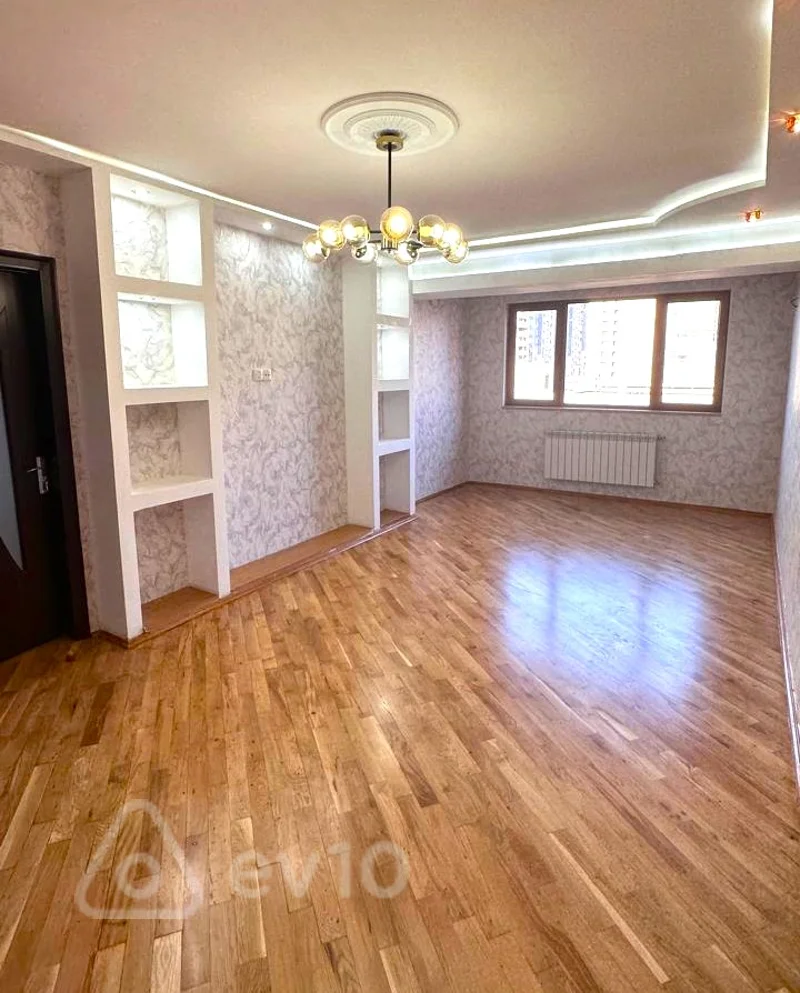 3 otaqlı mənzil, 80 m², N.Nərimanov ray.Gənclik m.Azadlıq pr — Bakı