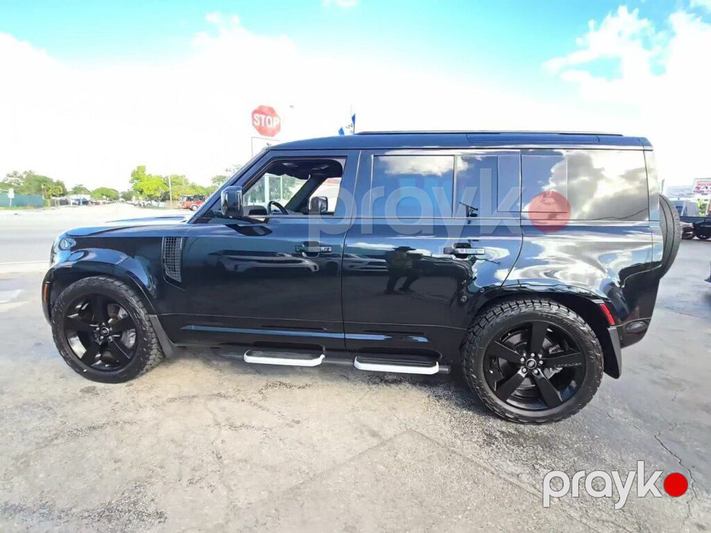 Land Rover Defender, 3.0 L, 2023 il, 73 811 km — Avtomobillər (2)