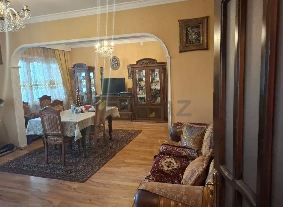 4 otaqlı mənzil Köhnə tikili Satılır, 8-ci mikrorayon, Binəqədi, Bakı — Bakı