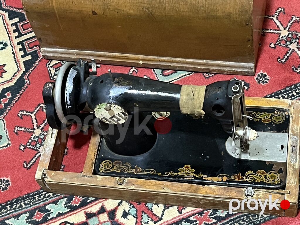 Mexanik tikiş maşınıdır.Heç bir prablemi yoxdu.(Ünvandan götürmə) — Tikiş və işəmə maşınları, Fatmayı (5)