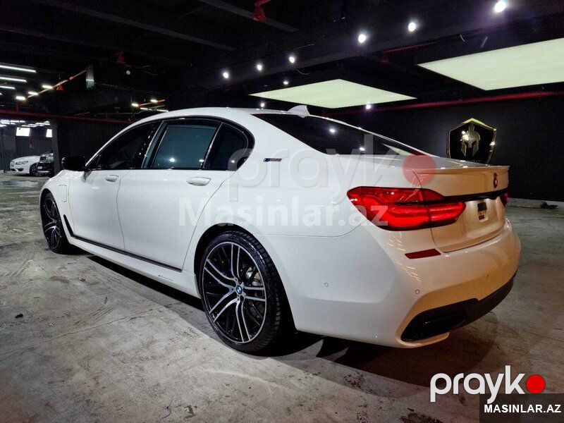 Bmw 7 ci seriya, 2022 il — Minik avtomobili icarəsi, Bakı (3)