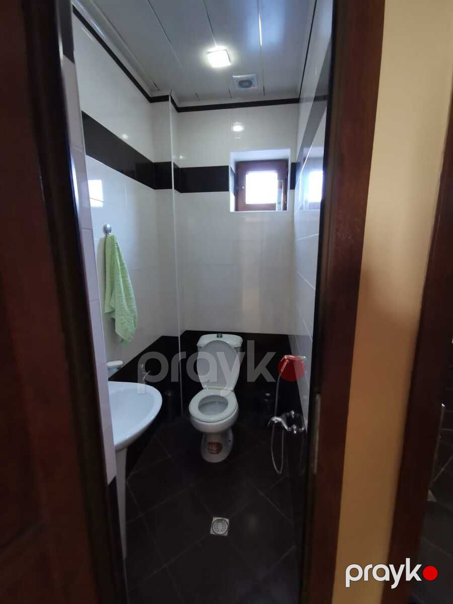Satılır 4 otaqlı həyət evi/bağ evi 300 m² — Ev, villa, Bakı (7)