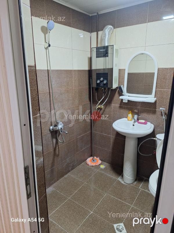 Satılır 1 otaqlı Bina evi menzil (Köhnə tikili), 32 m², 4-cü mikrorayon — Mənzil, Sumqayıt (10)