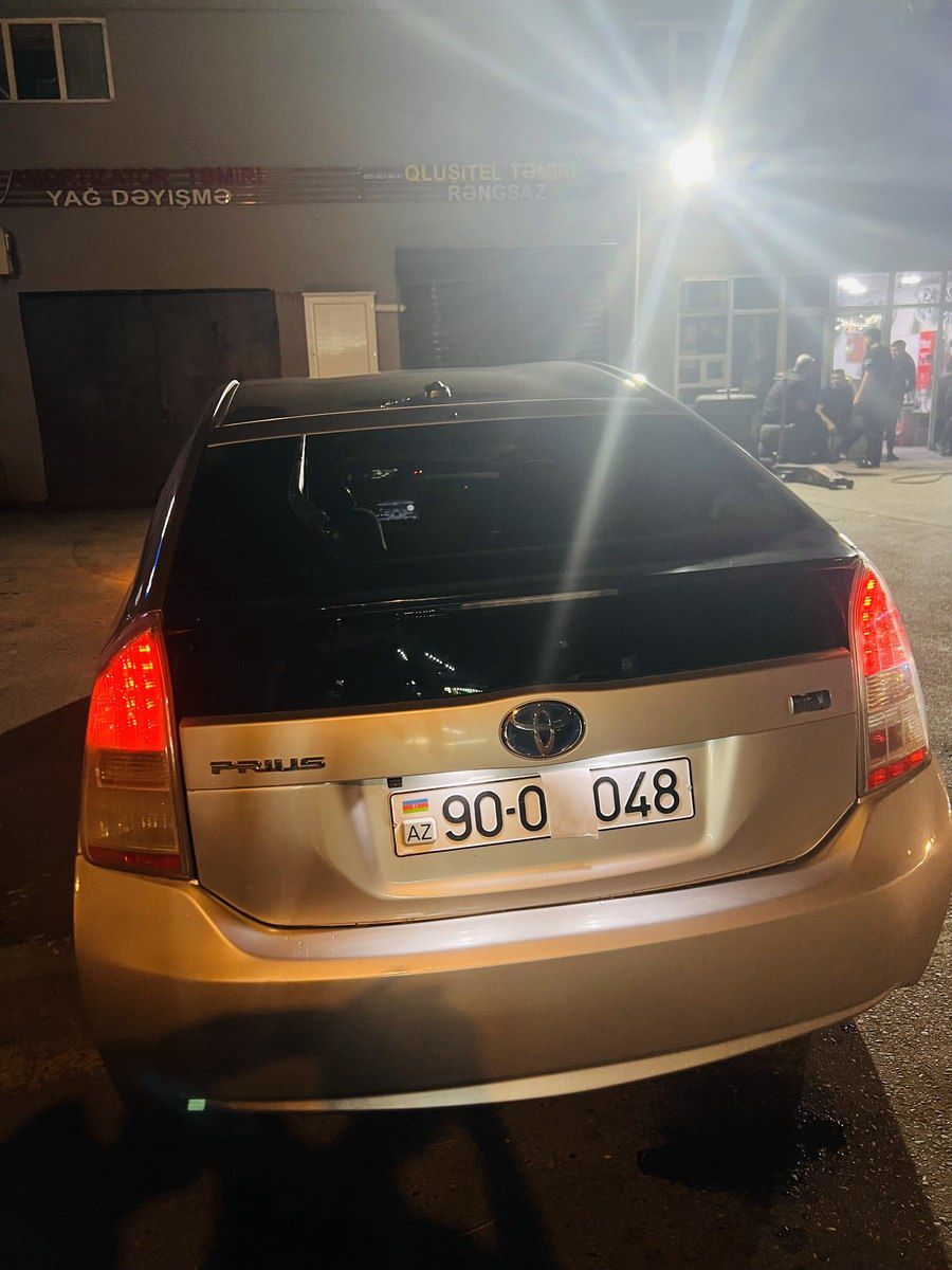 Toyota Prius, 2010 il — Avtomobillər, Bakı (3)