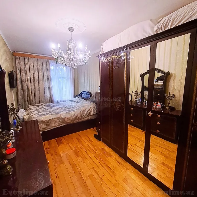 Satılır 3 otaqlı Mənzil Köhnə tikili 80 m² Bakı, Nizami r., Qara Qarayev m., 8-ci kilometr — Mənzil, Bakı (8)