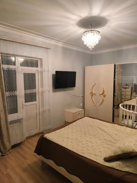 3-otaqlı mənzil, Bakıxanov qəs., 85 m² — Bakı