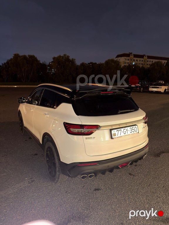 Geely Coolray, 1.5 L, 2022 il, 28 000 km — Avtomobillər, Bakı (3)