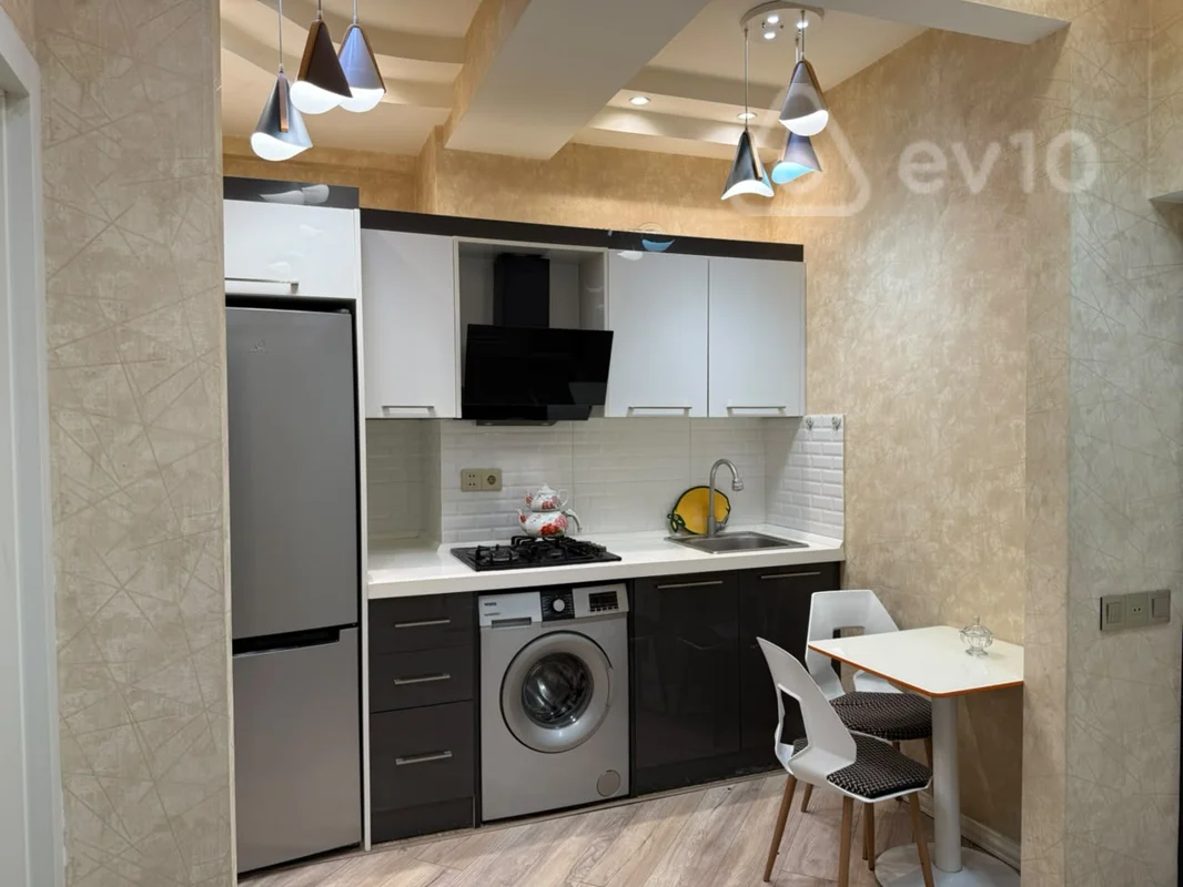 2 otaqlı mənzil, 65 m², Cəfər Xəndan kucəsi — kirayə — Mənzil, Bakı (5)
