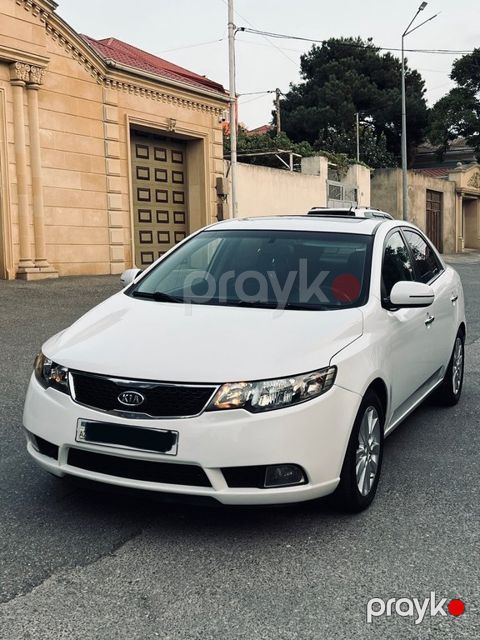 Kia Cerato, 1.6 L, 2010 il, 279 580 km — Bakı
