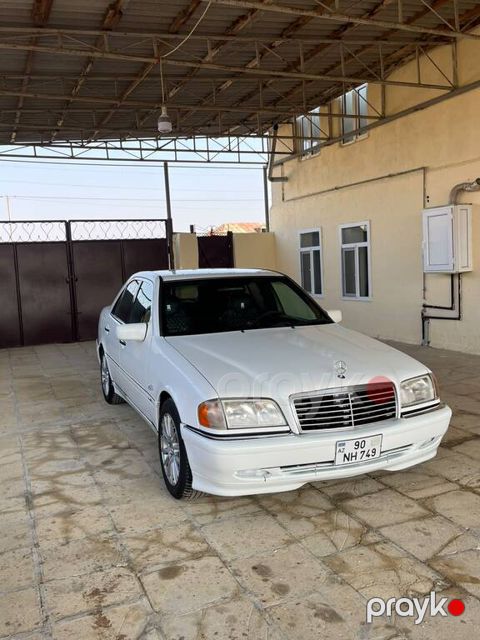 Mercedes C 240, 2.4 L, 1998 il, 365 000 km — Bakı