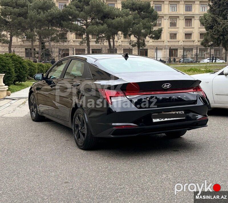 Hyundai Elantra, 2022 il — Minik avtomobili icarəsi, Bakı (2)