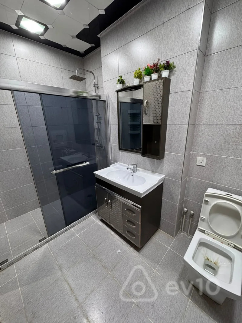 4 otaqlı mənzil, 120 m², Əsəd Əhmədov küçəsi — kirayə — Mənzil, Bakı (7)