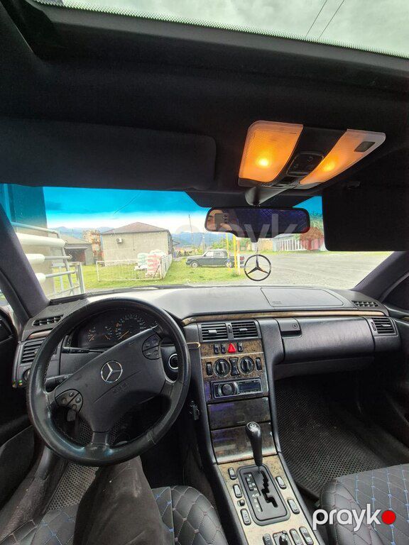Mercedes E 240, 2.4 L, 1998 il, 500 000 km — Avtomobillər, Zaqatala (4)