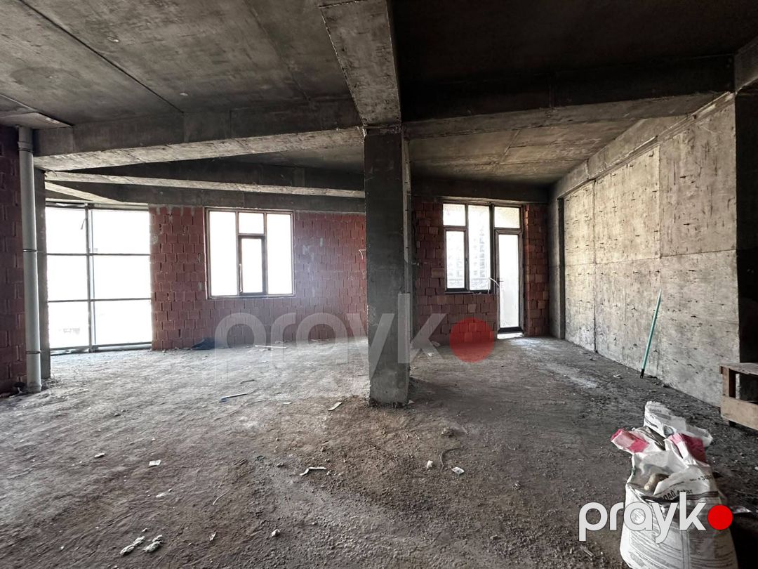 Satılır 4 otaqlı yeni tikili 218 m² — Mənzil, Bakı (2)