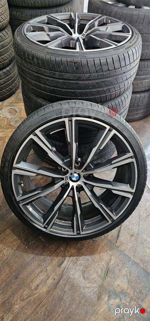 BMW G30 M təkərləri R20 — Bakı