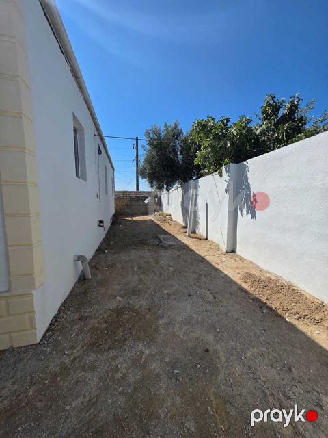 Satılır 4 otaqlı həyət evi/bağ evi 140 m² — Bakı