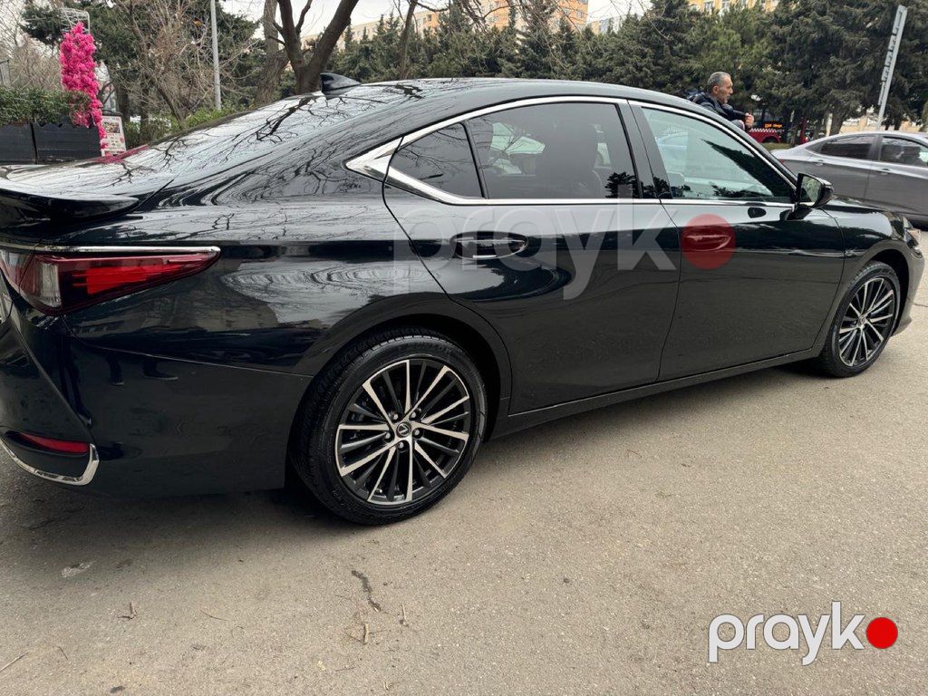 Lexus ES 300h, 2.5 L, 1.59 kWh, 2024 il, 37 000 km — Avtomobillər, Bakı (7)