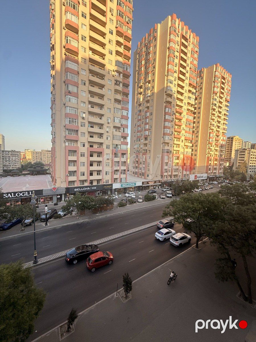 Satılır 2 otaqlı köhnə tikili 49 m² — Mənzil, Bakı (7)