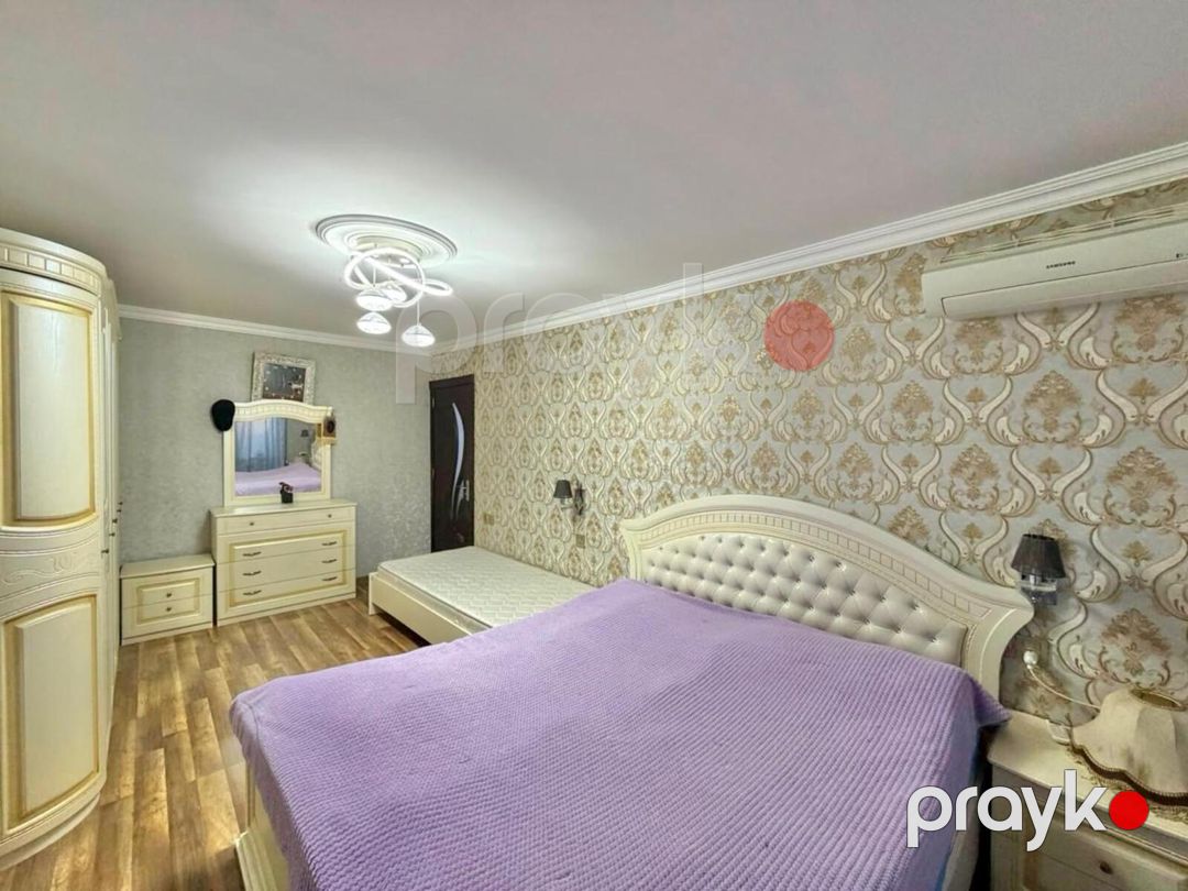 Satılır 4 otaqlı köhnə tikili 95 m² — Mənzil, Bakı (2)