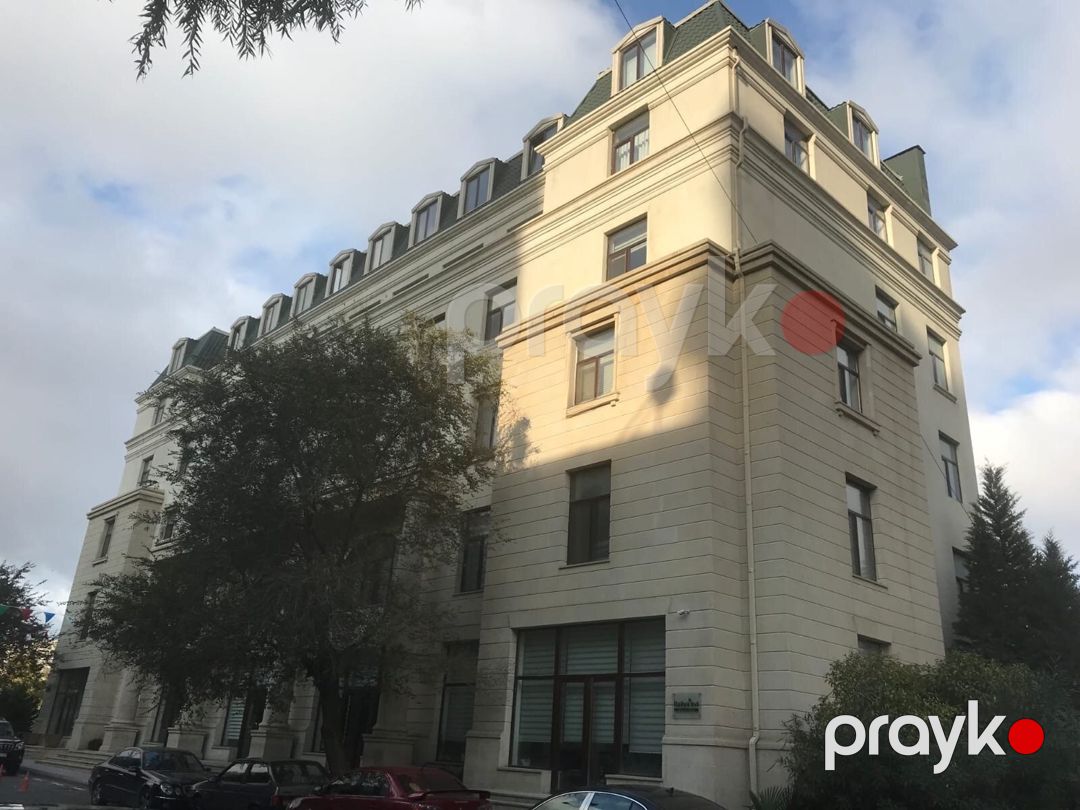 Satılır 7 otaqlı ofis 250 m² — Ofis, Bakı (2)