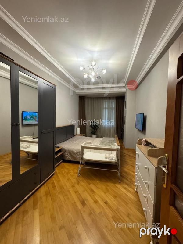 Satılır 3 otaqlı Bina evi menzil (Yeni tikili), 146 m², Nərimanov rayonu — Mənzil, Bakı (3)