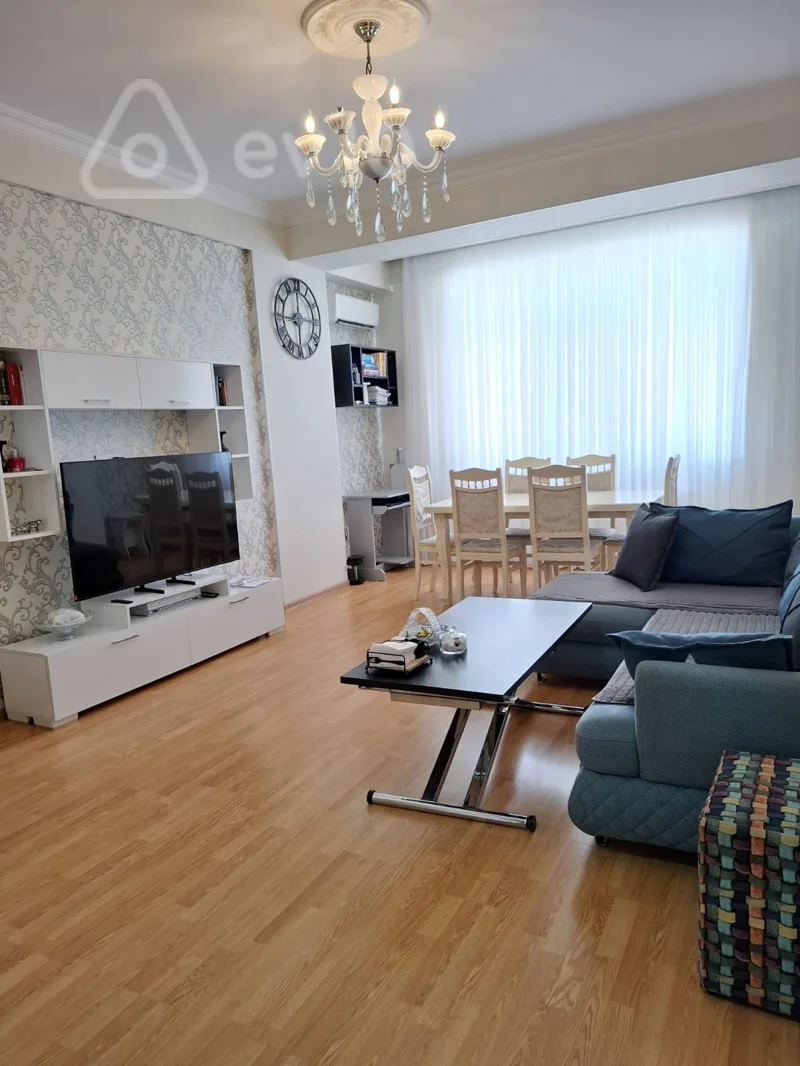 2 otaqlı mənzil, 70 m², Əlif Hacıyev k. — kirayə — Mənzil, Bakı (2)