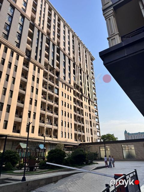 Satılır 3 otaqlı yeni tikili 125 m² — Bakı