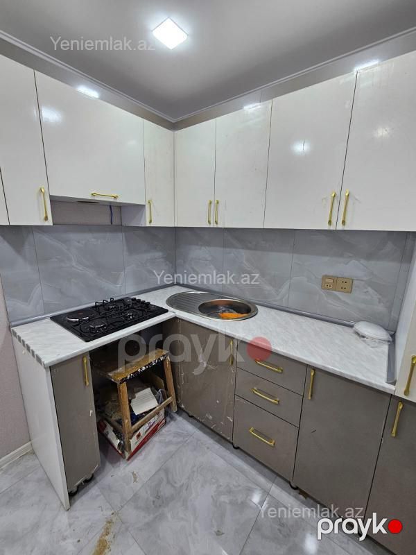 Satılır 2 otaqlı Bina evi menzil (Köhnə tikili), 50 m², 5-ci mikrorayon — Mənzil, Sumqayıt (10)