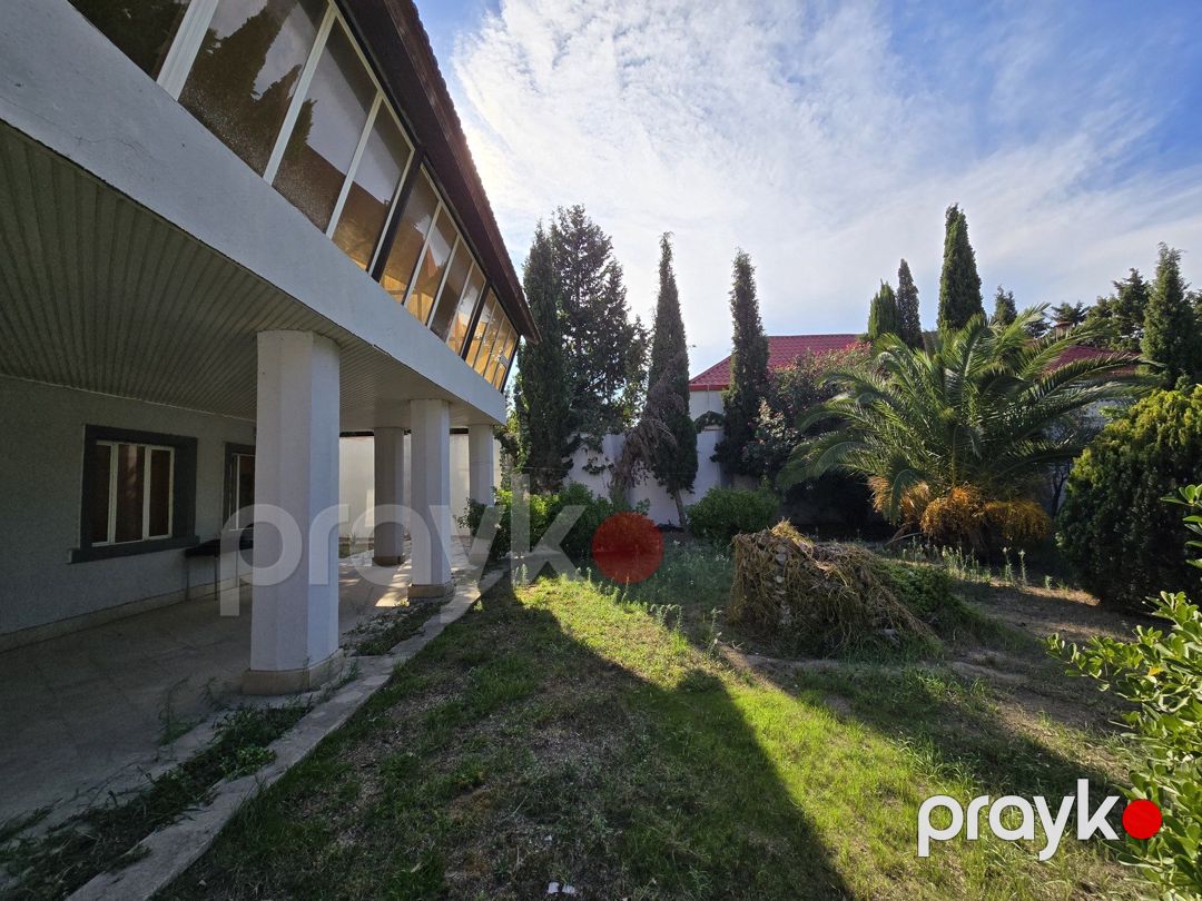 Satılır 4 otaqlı həyət evi/bağ evi 400 m² — Ev, villa, Bakı (6)