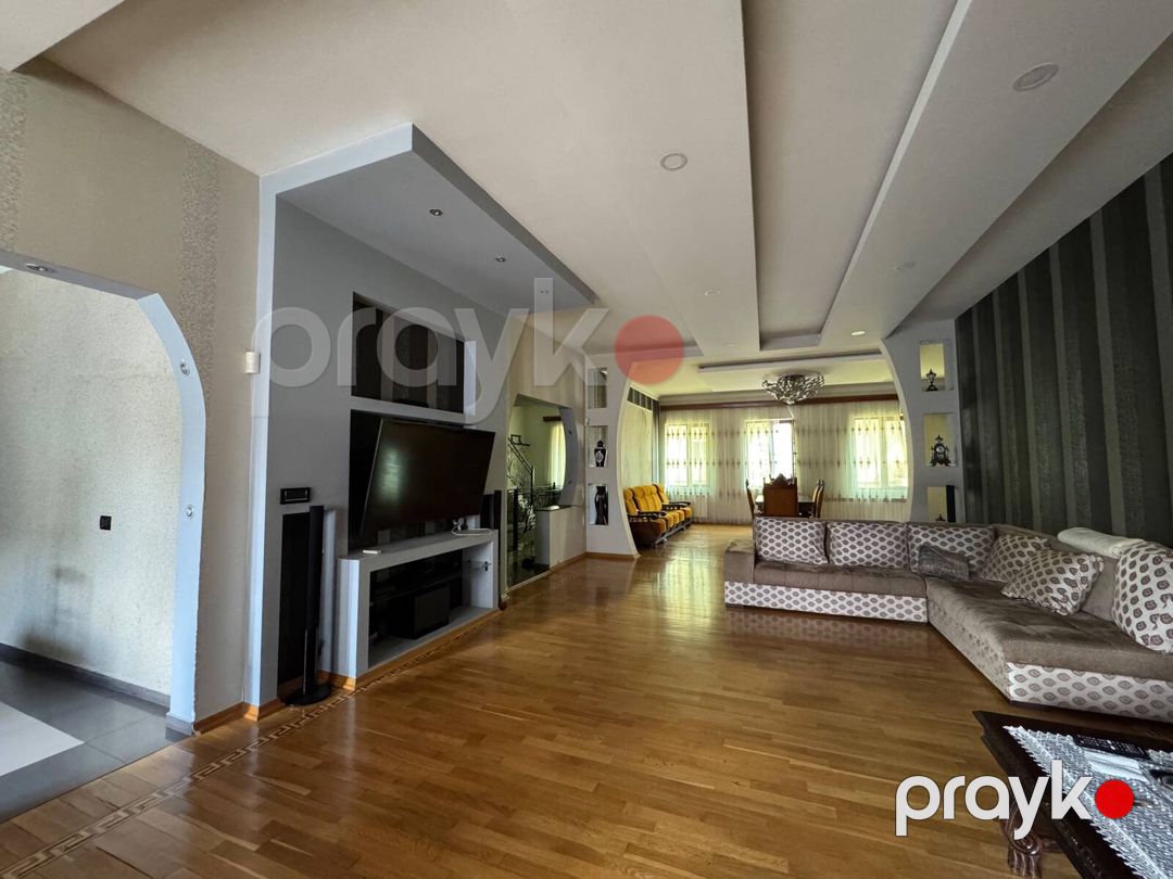 Satılır 9 otaqlı həyət evi/bağ evi 550 m² — Ev, villa, Bakı (10)