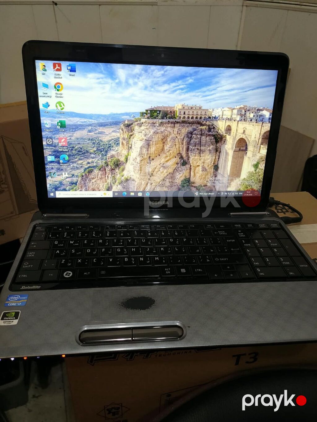 Normal vəziyyətdə Toshiba noutbuku satılır (Advokat ishlədib / İ7 — Kompüterlər və noutbuklar, Bakı (6)