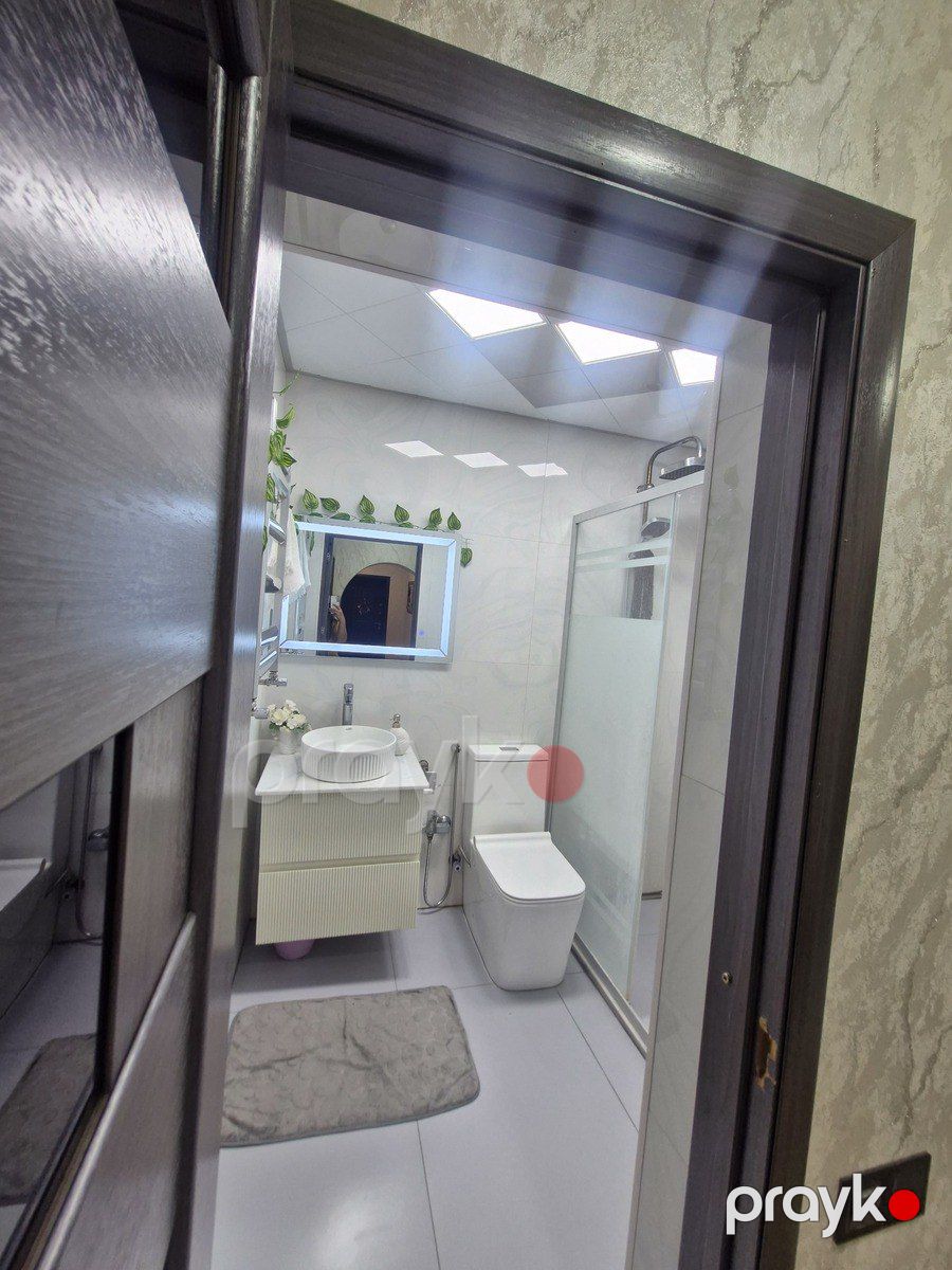 Satılır 2 otaqlı köhnə tikili 55 m² — Mənzil, Bakı (6)